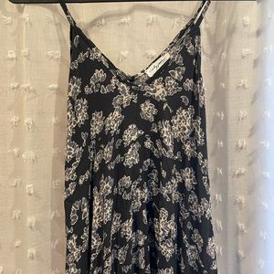 Carly Jean LA Floral Maxi Dress